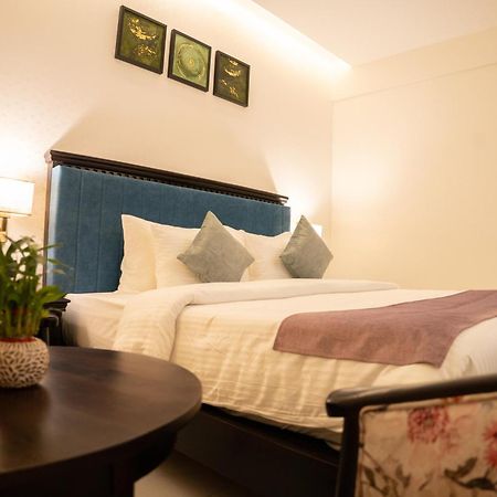 Hotel Pride Elite, Daman Exteriér fotografie