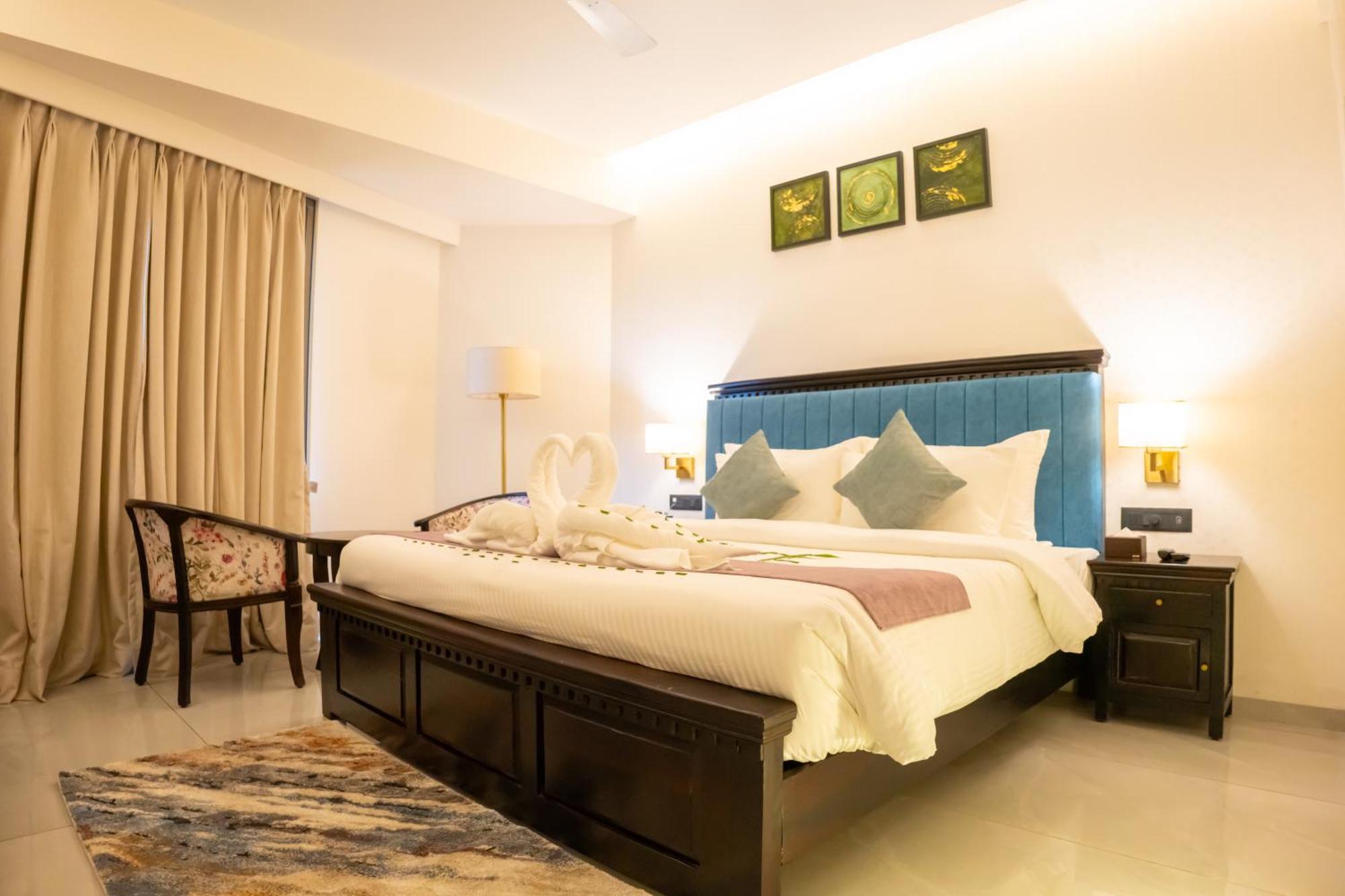Hotel Pride Elite, Daman Exteriér fotografie